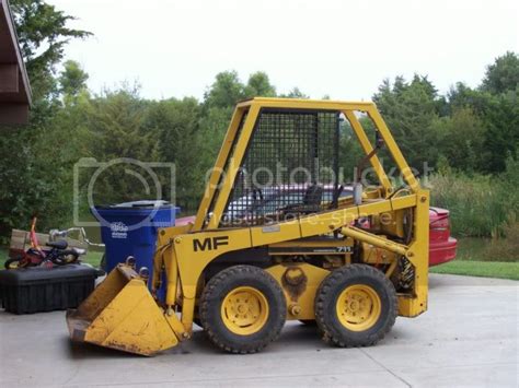 mf 711 skid steer weight|Massey Ferguson 711 skid.